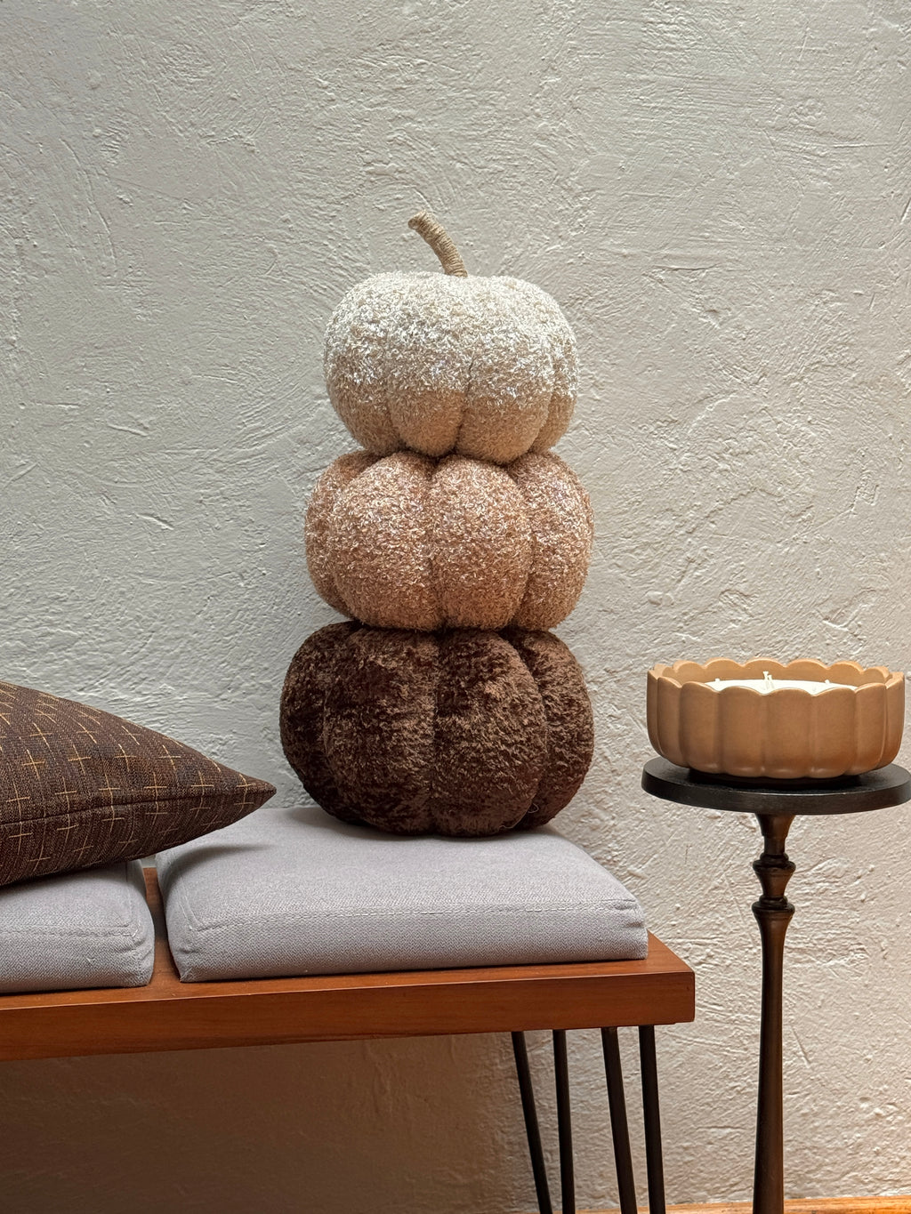 Torre de Calabazas- Cojín Decorativo Otoño
