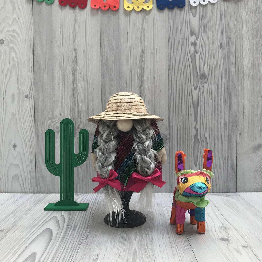 Juanita- No-Mo Artesanal Mexicano de Decoración