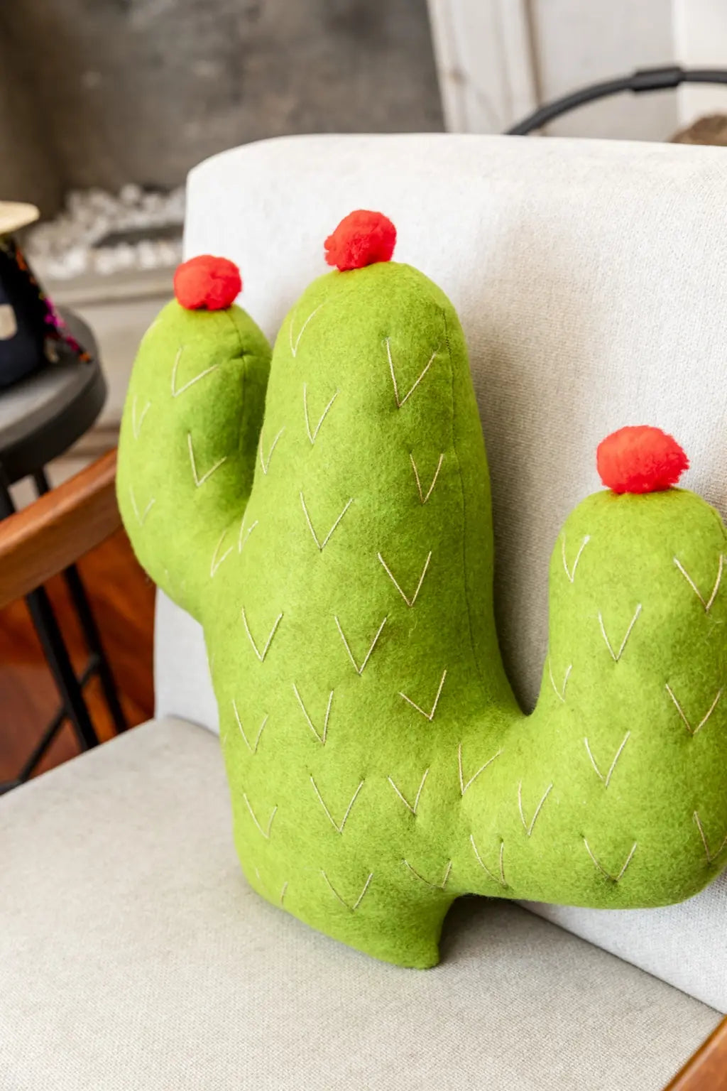 Cactus- Cojín Decorativo Viva México