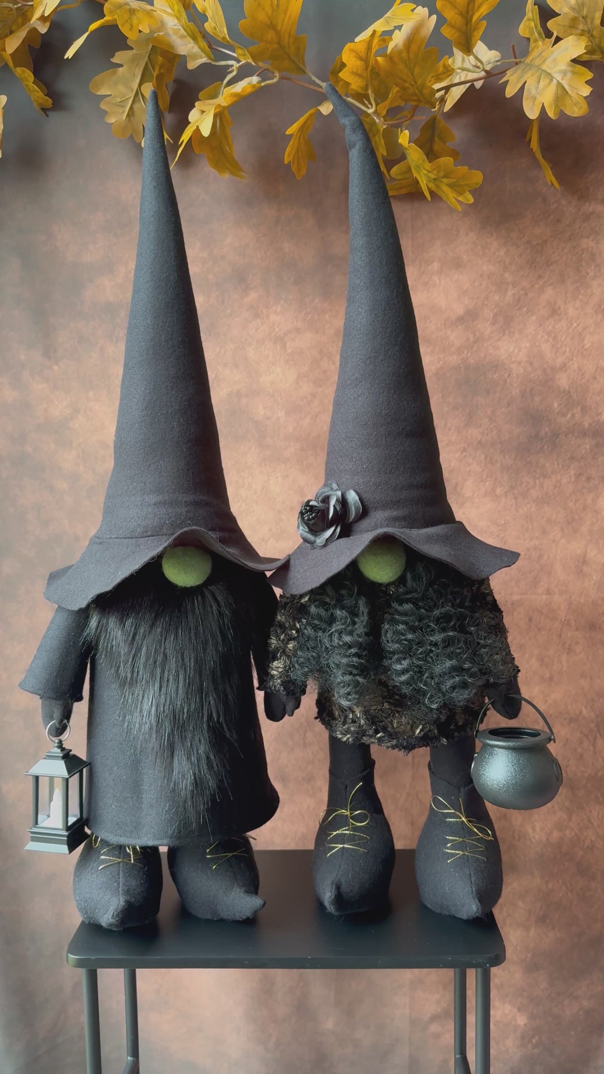 Ágatha- No-Mo Decorativo Halloween